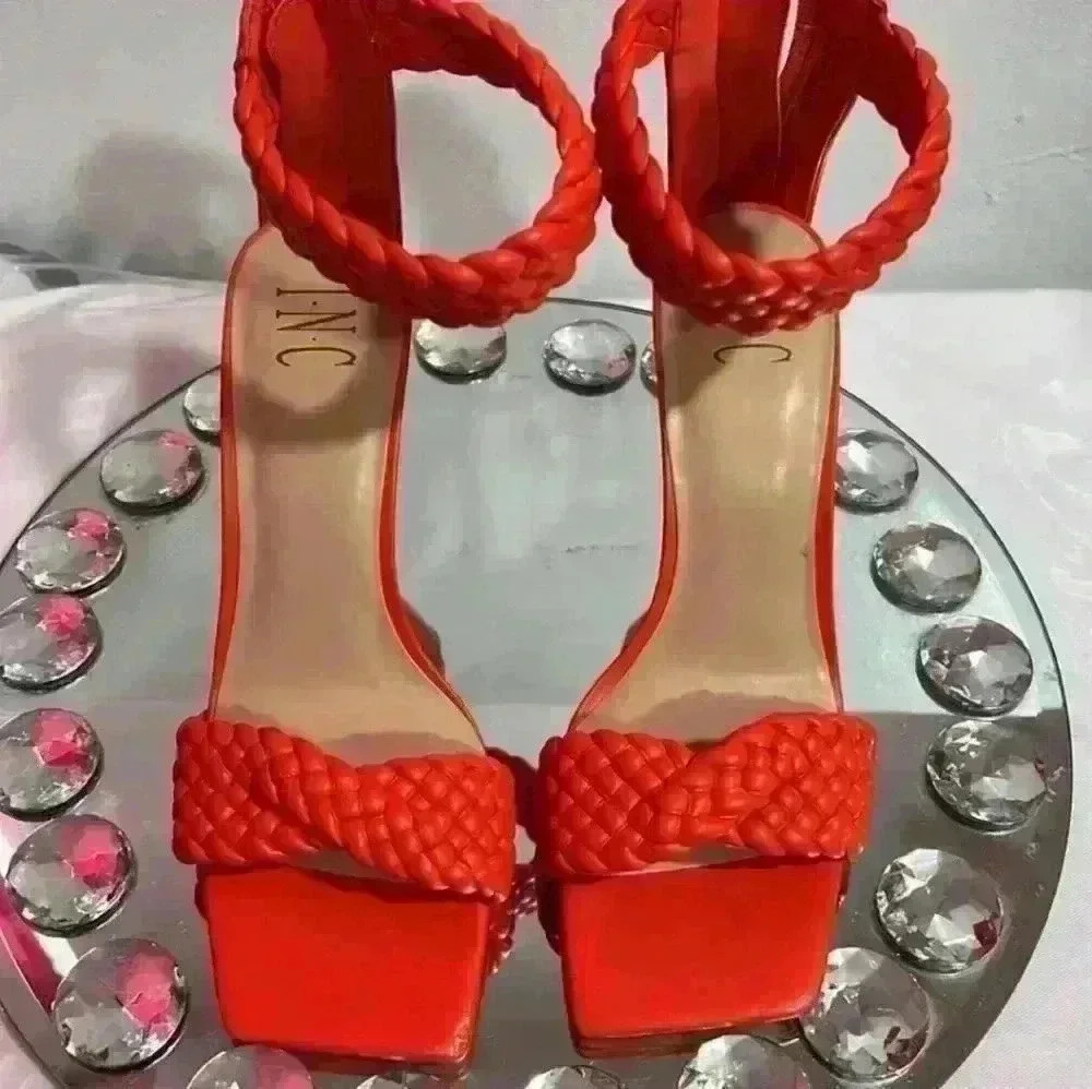 - NWT INC Womens Adalie Faux Leather Braided Ankle Strap Orange 8.5